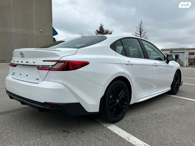 טויוטה קאמרי