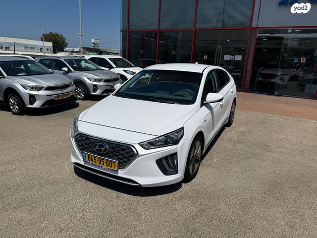 מודעת רכב יונדאי איוניק 1