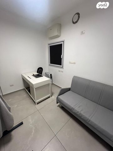 דירה, דרך מנחם בגין 144, מונטיפיורי, הרכבת, תל אביב יפו