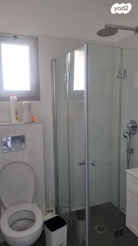 דירה, שדרות רפאל סויסה 9, בר לב, מזכרת בתיה