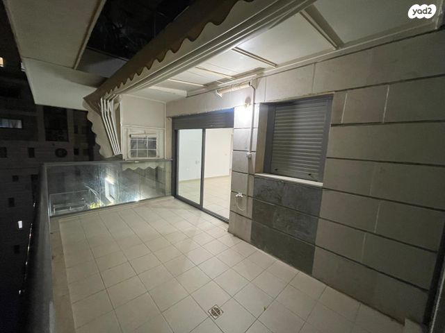 דירה, שלמה אלירז 5, רמב"ם, ראשון לציון