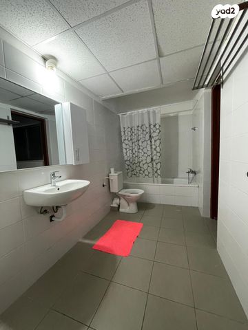 דירה, שלמה אלירז 5, רמב"ם, ראשון לציון