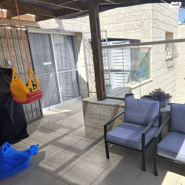 דירה, רקפת 8, משכנות גבעת זאב, גבעת זאב