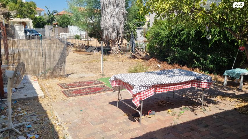 יחידת דיור, הנשיא שז"ר 1, שאר העיר, מזכרת בתיה