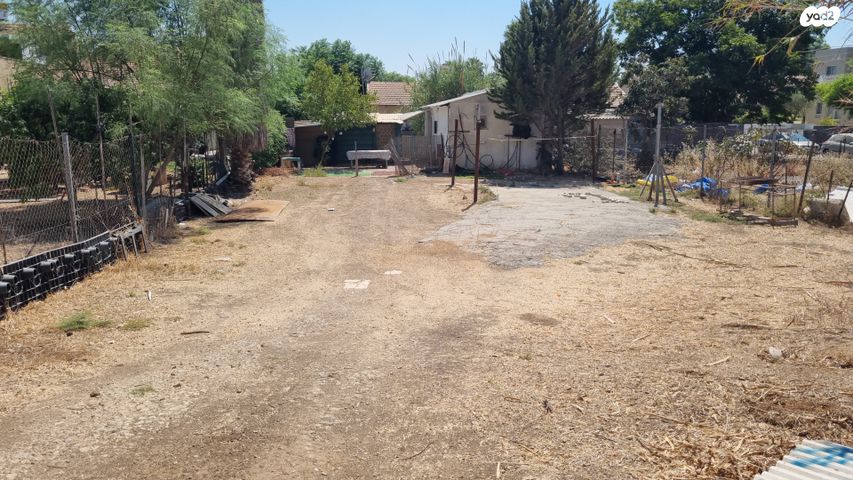 יחידת דיור, הנשיא שז"ר 1, שאר העיר, מזכרת בתיה