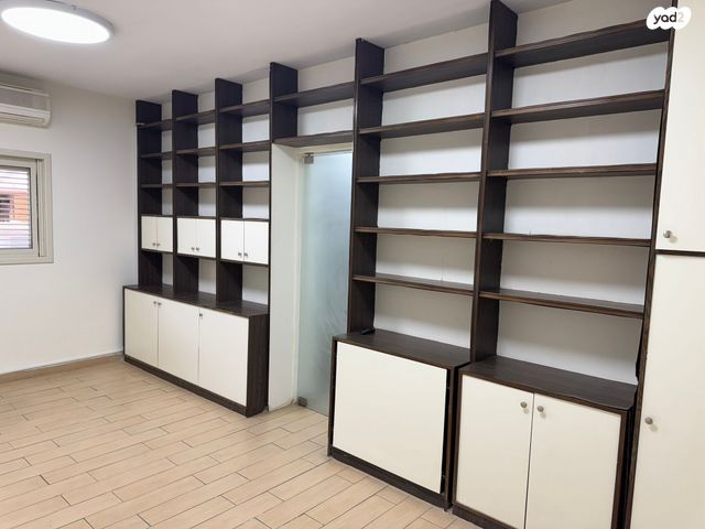 משרדים, הרצל 7, צפון מערב מרכז העיר, נתניה