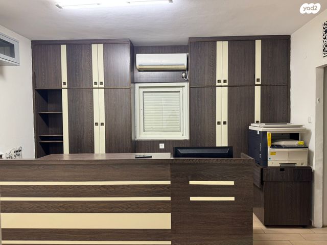 משרדים, הרצל 7, צפון מערב מרכז העיר, נתניה