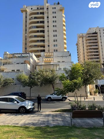 דירת גן, בר כוכבא 50, הגבעה הצרפתית, גבעת שפירא, ירושלים