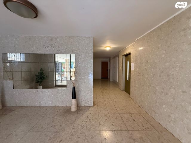 דירה, אברהם אבו שדיד 5, מרכז העיר דרום, נתניה