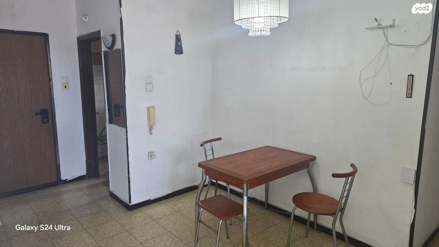 דירה, הנשיאים, מרכז, קרית עבודה, חולון