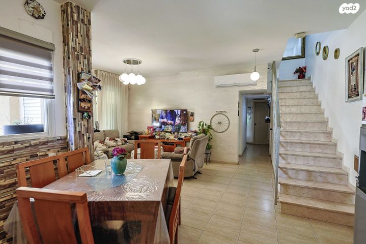 גג/ פנטהאוז, פתח תקווה