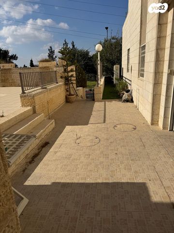 דירת גן, בר כוכבא 50, הגבעה הצרפתית, גבעת שפירא, ירושלים