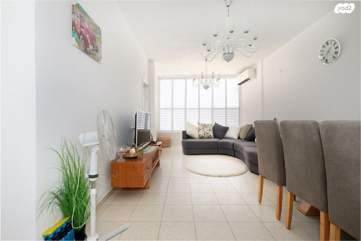 דירה, פרלשטיין 5, לב העיר, בת ים