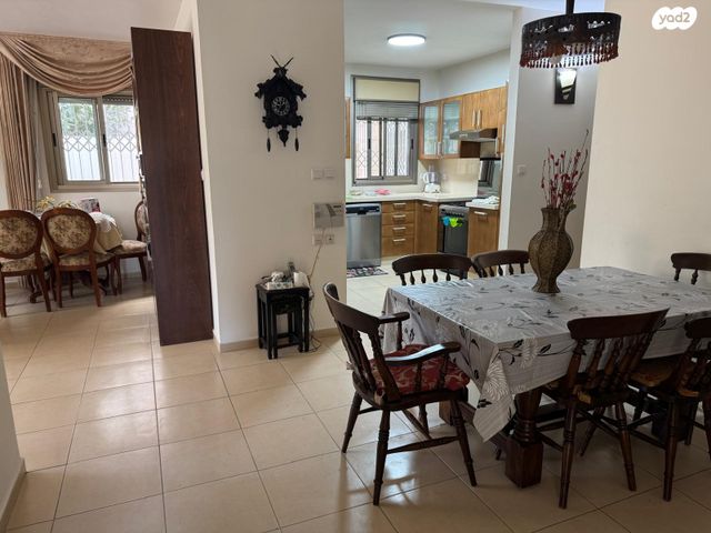 דירת גן, בר כוכבא 50, הגבעה הצרפתית, גבעת שפירא, ירושלים