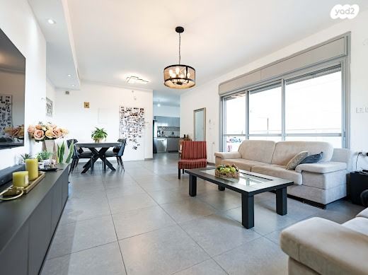 דירה, הדס, קרית אילון, חולון