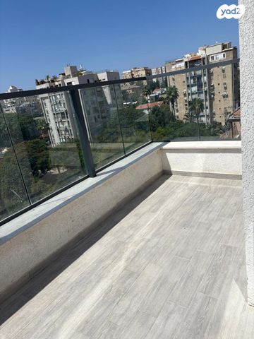 דירה, הבעש"ט, ג' / מרכז מזרח העיר, רחובות