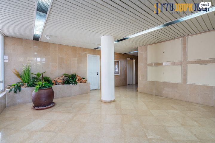 דירה, שדרות ברוך בוארון, גבעת אולגה, חדרה