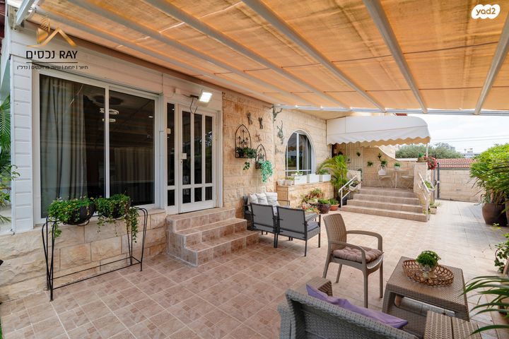 בית פרטי/ קוטג', נווה אילן - אזרחי, יבנה