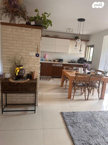 דירה, אגדתי, גני צהלה, רמות צהלה, תל אביב יפו