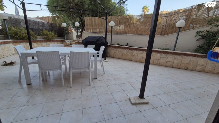 דירת גן, אוסישקין 35, אחוזת כנרת, טבריה