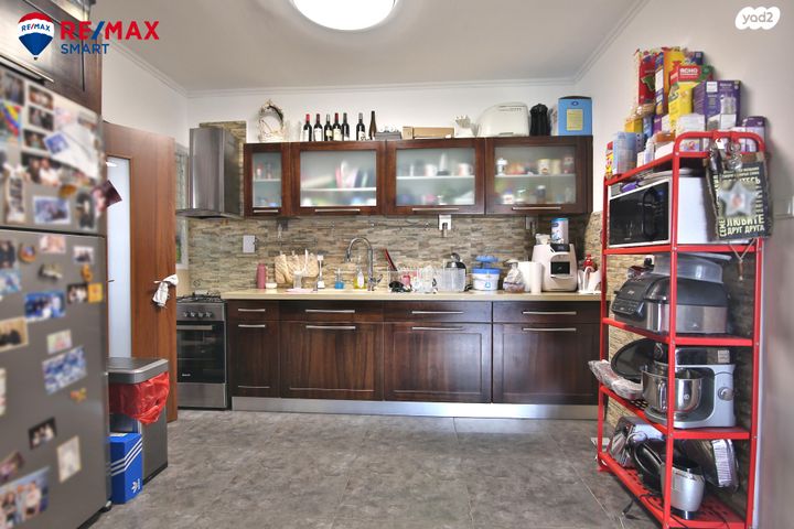 דירה, לוחמי הגטאות, קרית ביאליק