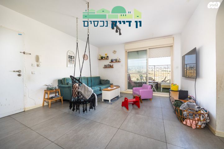 דירה, עמנואל זיסמן, חומת שמואל, הר חומה, ירושלים