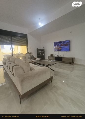 דירת גן, נווה שרון / שער העיר, נתיבות