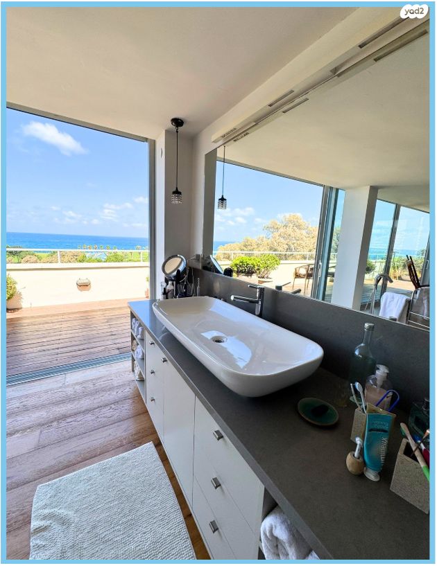 גג/ פנטהאוז, קדם, תל אביב יפו