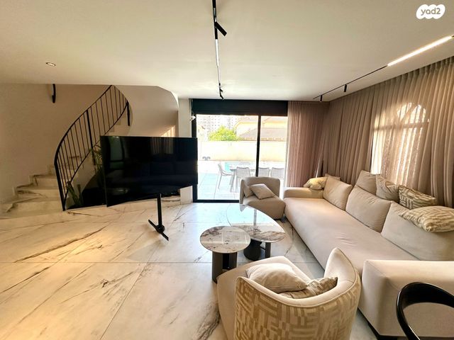 בית פרטי/ קוטג', נטעים, הוד השרון