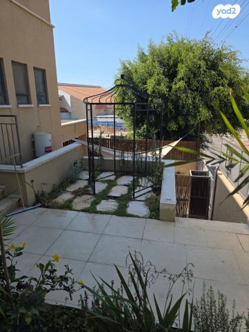 דו משפחתי, בנה ביתך, כפר יונה