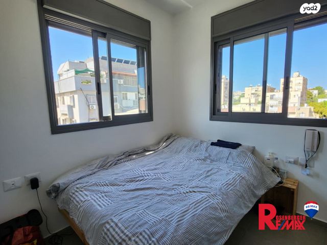 דירה, צבי ש"ץ 35, גרין ועם, חולון