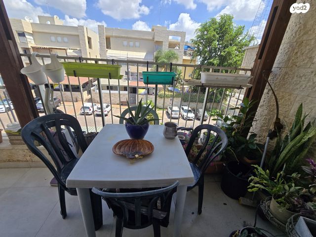 דירה, היובל, אור עקיבא