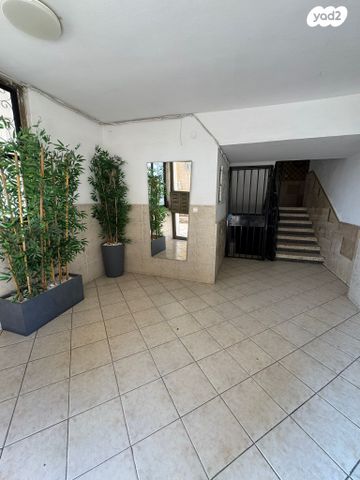 דירה, חיים ארלוזורוב 23, חסכון ג, לוד