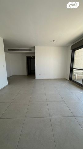 גג/ פנטהאוז, רימון 1, החורש, חריש