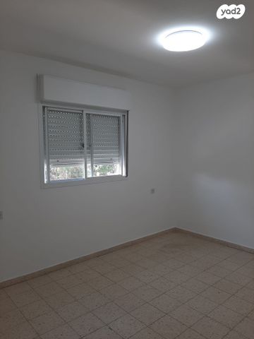 דירה, אדמונית, גני אביב, לוד