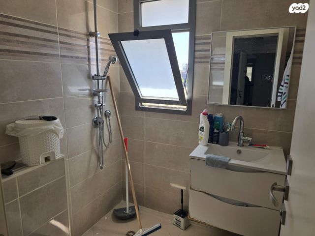 דירה, יהודה, נשר, ערד