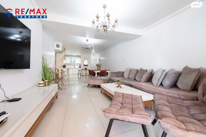 דירת גן, תש"ח 9, רובע הקריה, הסיטי, אשדוד