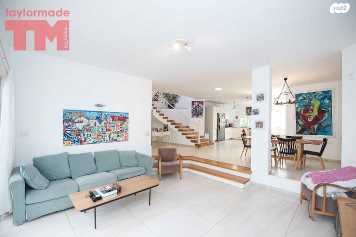 דו משפחתי, מרכז פרדס חנה, פרדס חנה כרכור