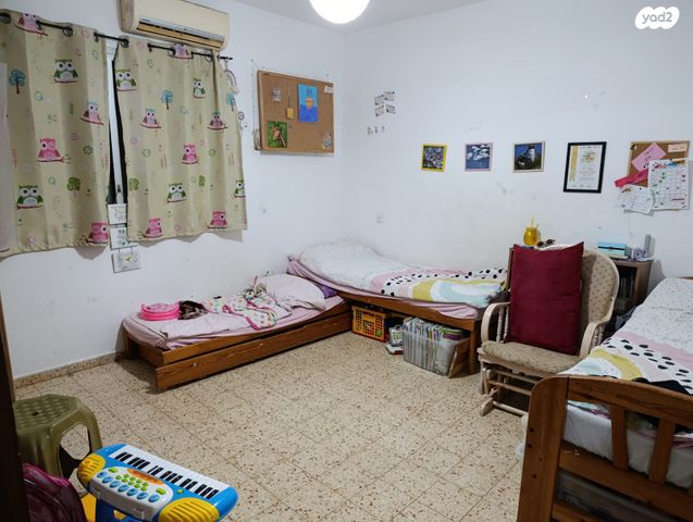 דו משפחתי, מעלה אפרים