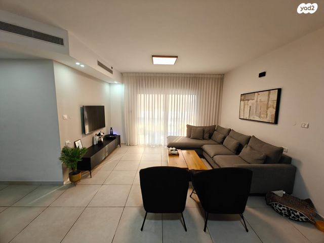 דירה, הדייגים, נאות רבין, יבנה