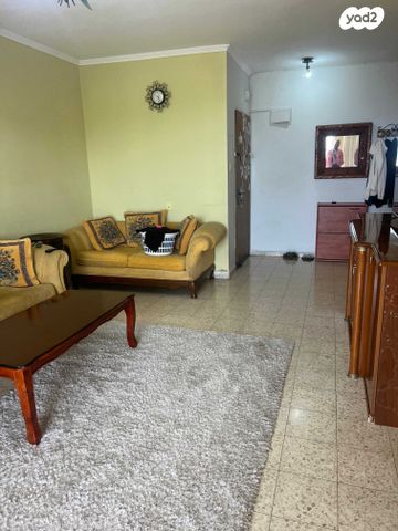 דירה, הנוריות, רמות יצחק, נשר