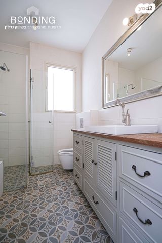 דו משפחתי, שלהבת 27, אבן יהודה