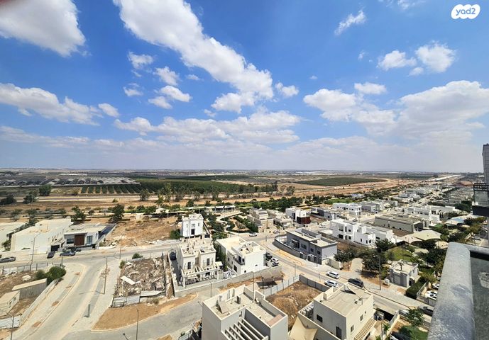 כללי, אריאל שרון, נווה שרון / שער העיר, נתיבות