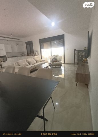 דירת גן, נווה שרון / שער העיר, נתיבות