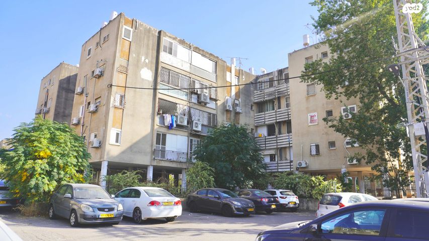 יצחק בן צבי 24