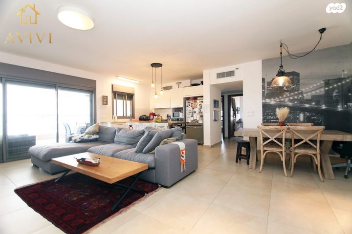 אהוד מנור 14