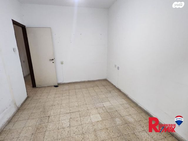 דירה, דוד סניור 3, רמב"ם, ראשון לציון