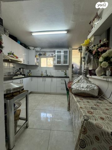 דירה, נווה פז, חיפה