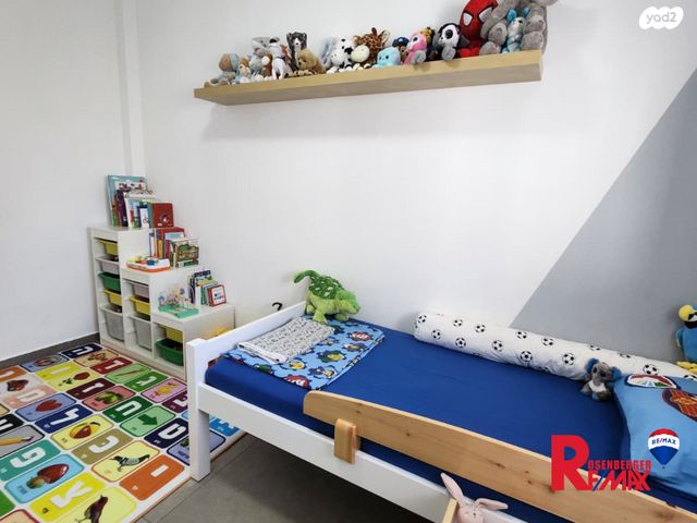 דירה, צבי ש"ץ 35, גרין ועם, חולון