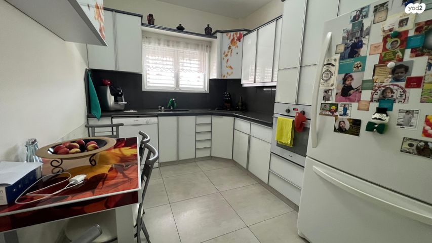 דירה, יהושע רבינוביץ 50, בן גוריון, חולון